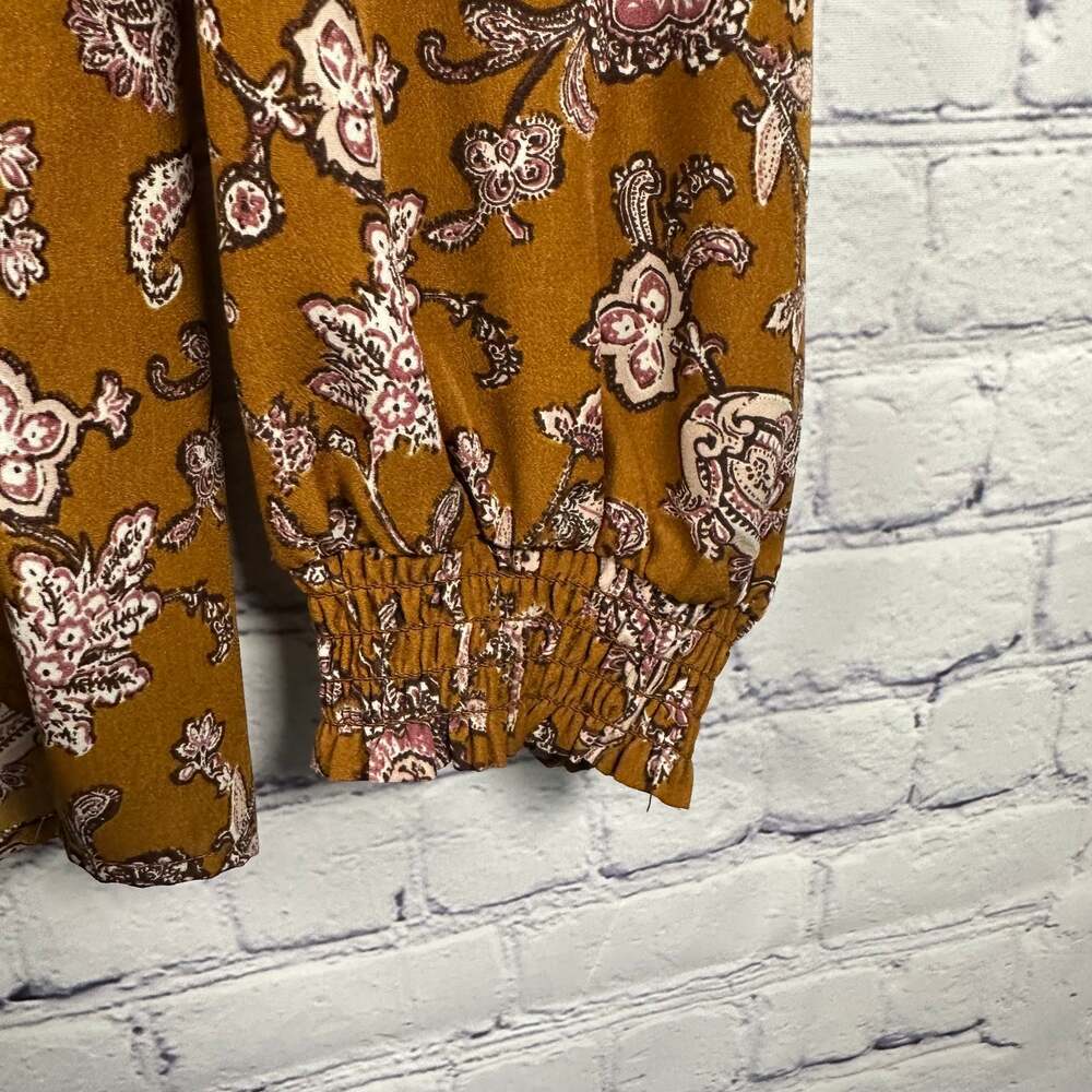 THML Floral Print Pleated Long Sleeve Top Size Small - Picture 3 of 8
